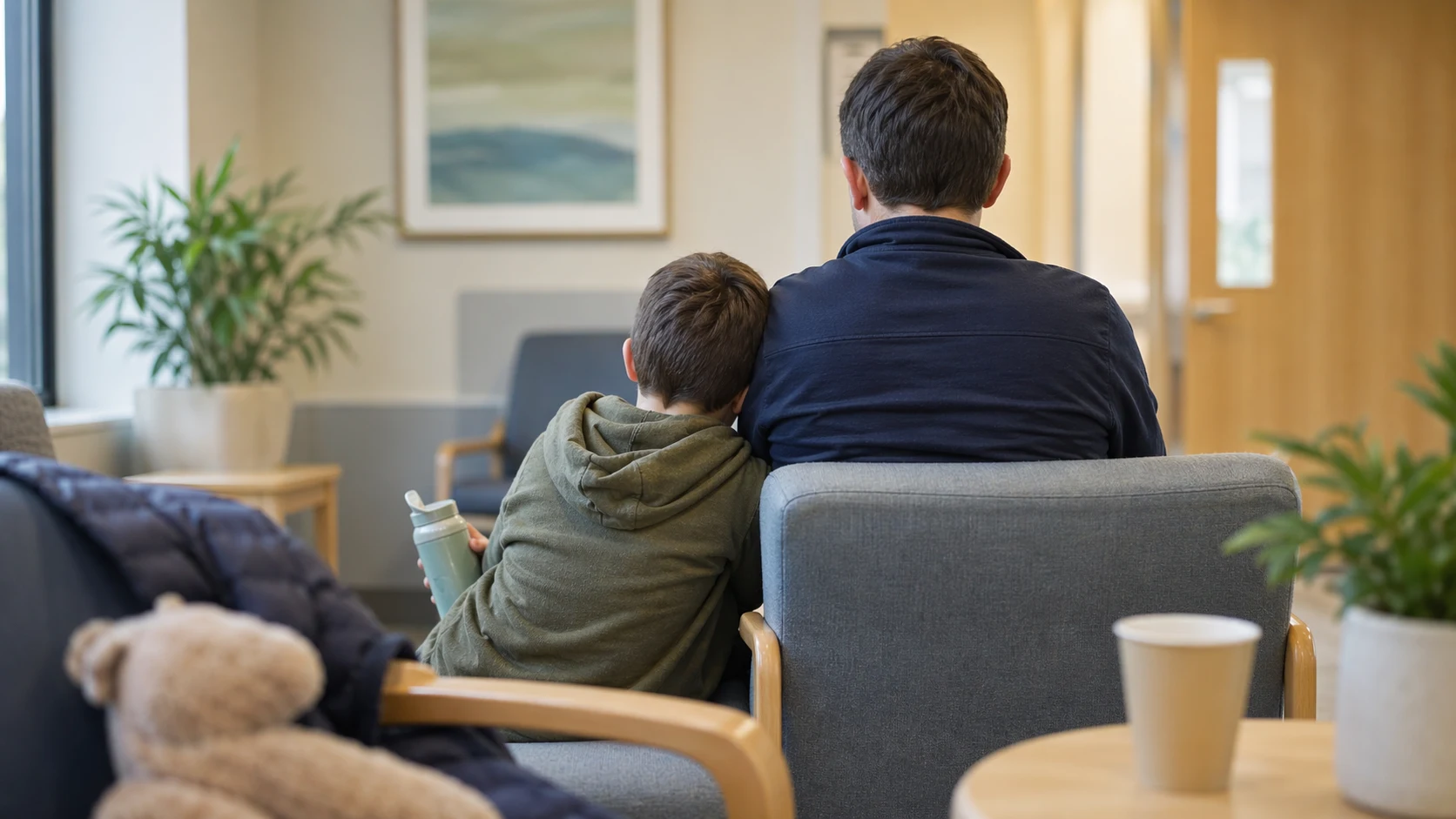 A clear UK guide to the early signs of anxiety in children, what they can look like by age, what helps at home, and when to seek support through school and your GP.